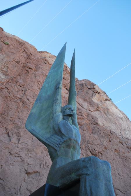 Statue at Hoover dam dedication