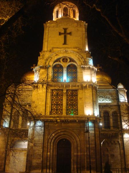 Varna cathedral at night