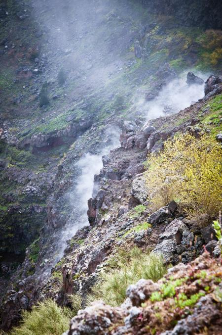 Vesuvio Volcano crater