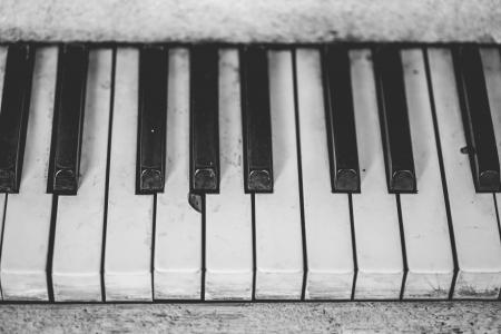 White Piano Keyboard