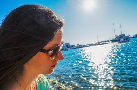 Woman Wearing Black Sunglasses