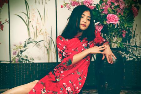 Woman Wearing Red and White Floral Crew-neck Short-sleeved Dress