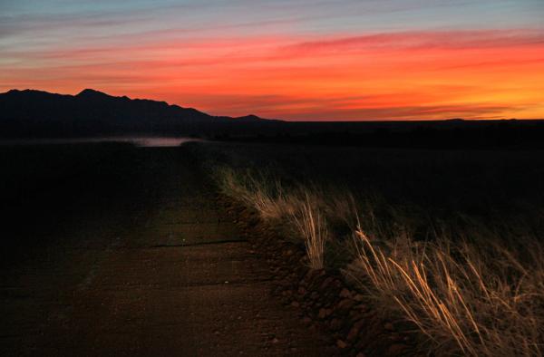 08u - SAN RAFAEL VALLEY GRASSLANDS, SE of Patagonia, santa cruz co, az (2-7-2017) -01 sunrise