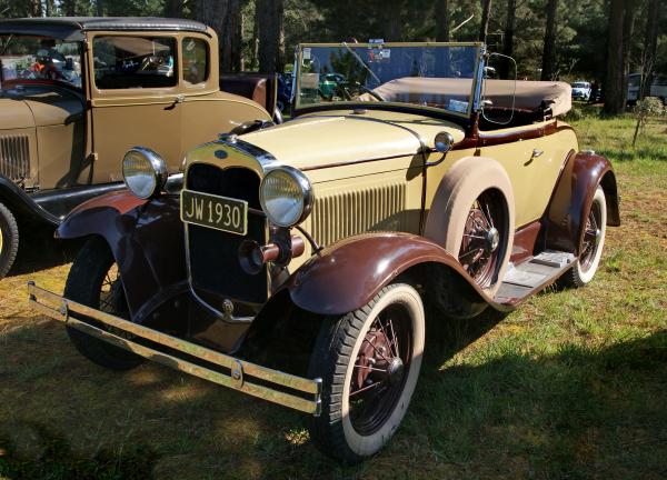 1930 Ford Model A 2
