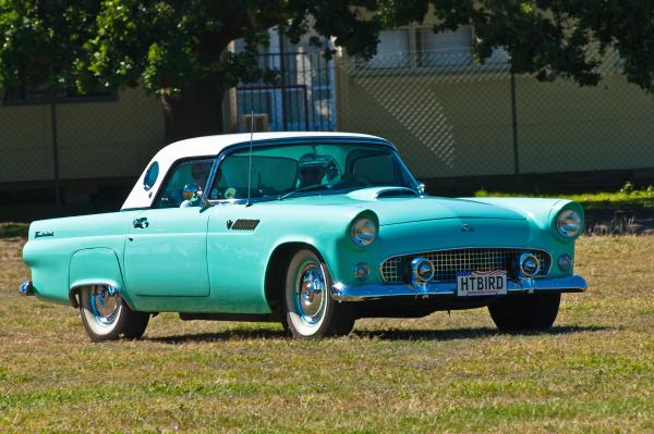 1955 FORD THUNDERBIRD