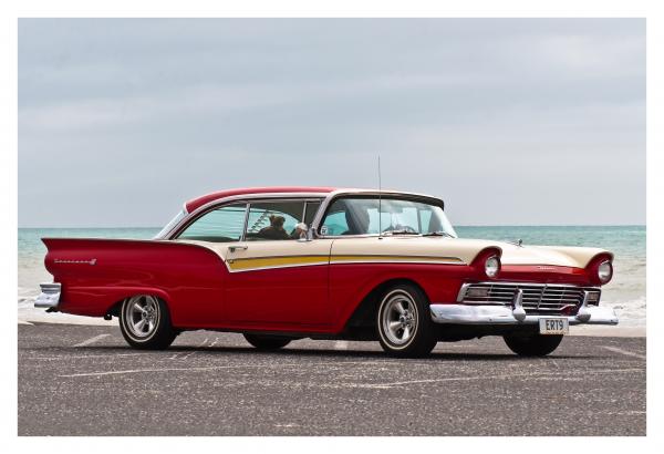 1957 FORD FAIRLANE