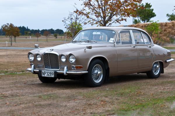 1969 JAGUAR 420