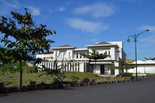 A White Grey House