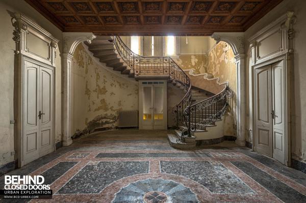 Abandoned house