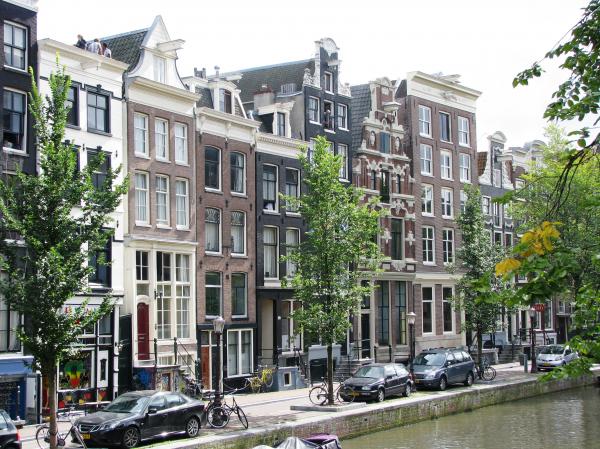 Amsterdam houses dating from 18-19 centu