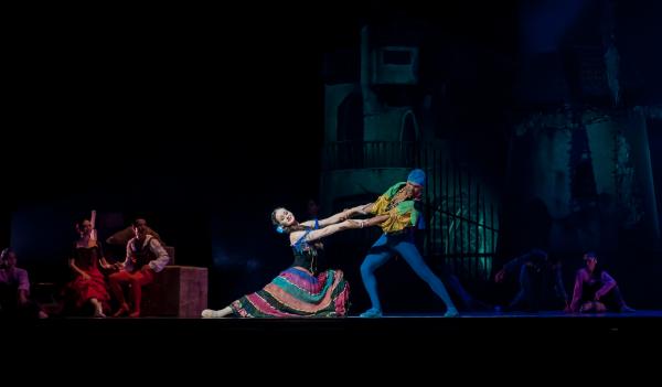 Ballet Dancing