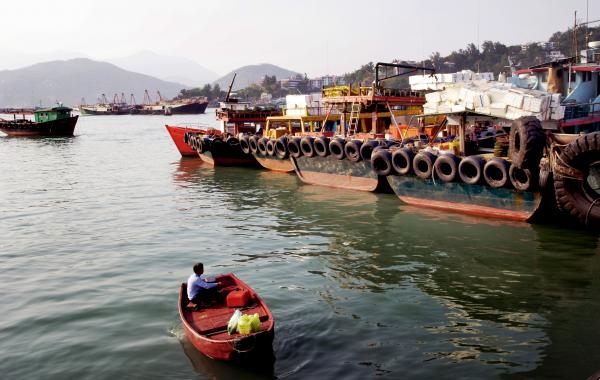 Boatman.Cheung Chau. HK