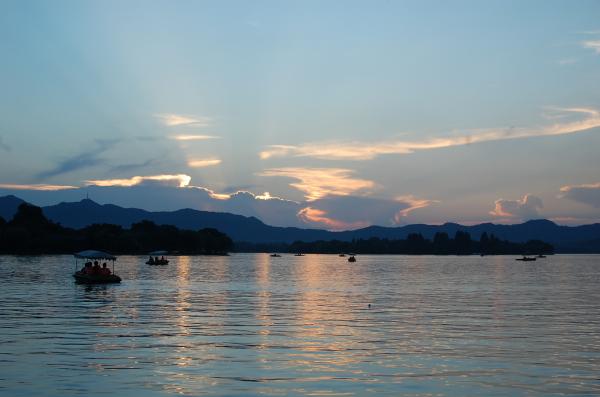 Boats in River Sunsetting