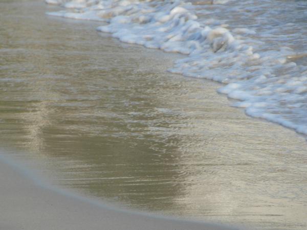 Calm Ocean Wave Background