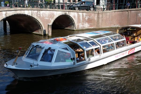 Canal cruiser "Breitner"