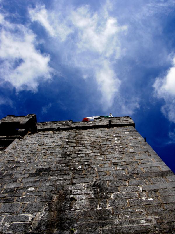 Castle Wall - Flag