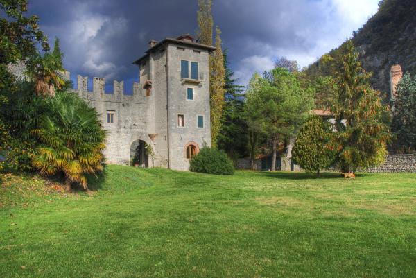Castrum di Serravalle