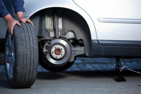 Changing a tire