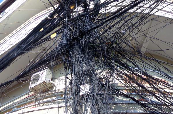 Chaotic Cambodian street cabling