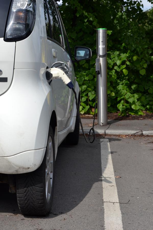 Charging Mitsubishi