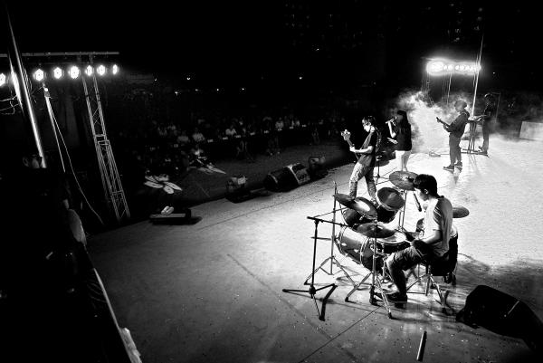 Charming Night [D80] 28