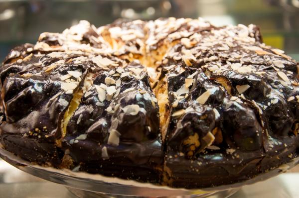 chocolate cake