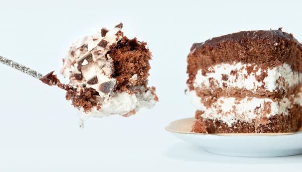 chocolate cream cake