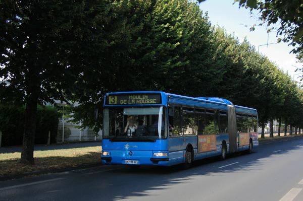 Citura - RVI Agora L n°811 - Ligne 3