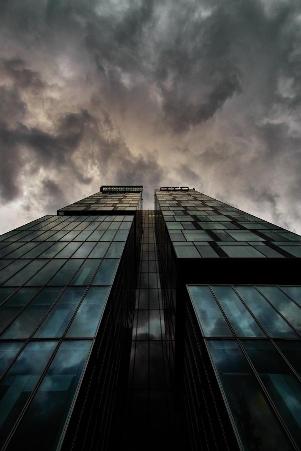 Clouds over the Skyscraper