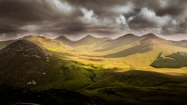 Cloudy Mountains