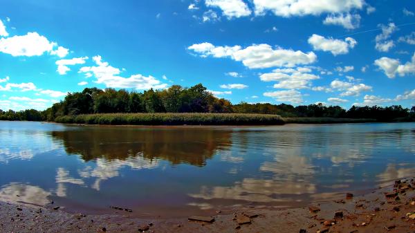 Cloudy reflection