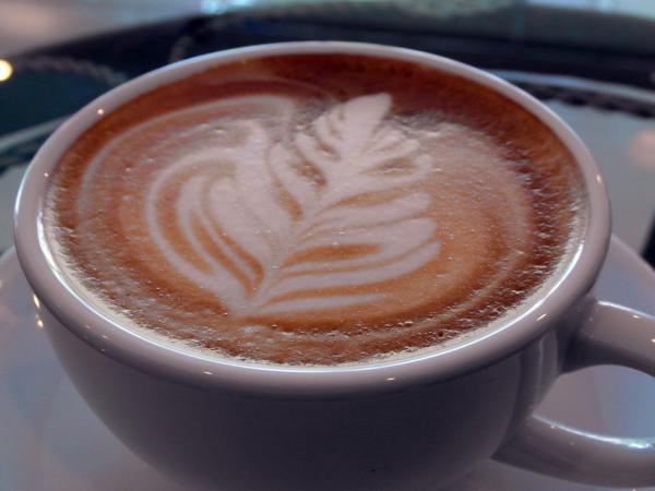 Coffee Art Leaf Design