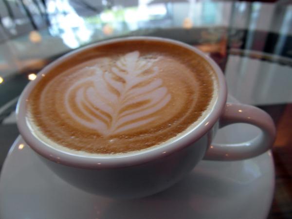 Coffee Art Leaf Design