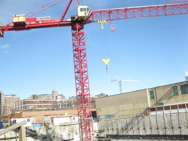 Construction, corner of Adelaide and Princess, 2013 02 18 -cp.JPG