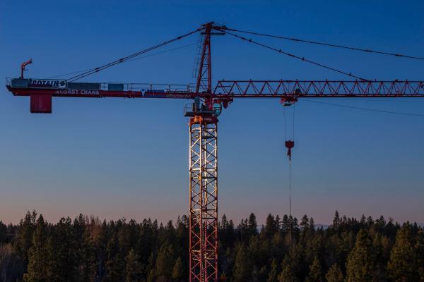 Tower cranes