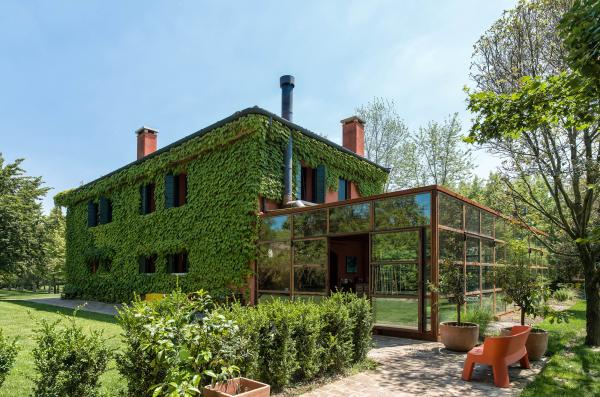 Country House