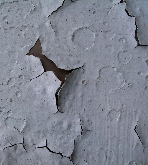 Cracked paint