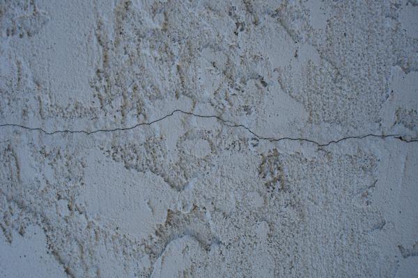 Cracked stucco