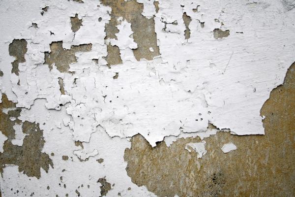 Cracked white wall