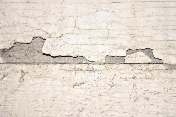Cracked wall texture