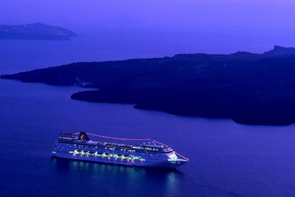 Cruise Ship