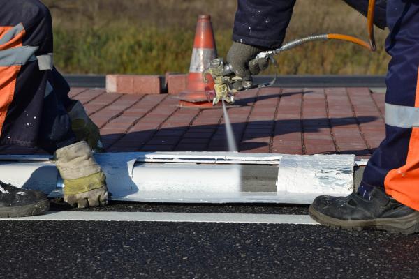 Curb painting