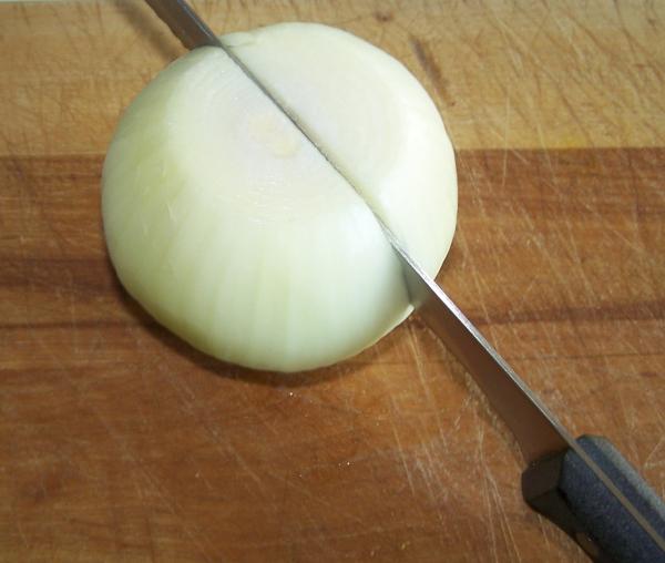 Cutting Onion