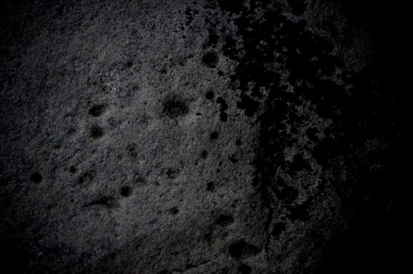 Grunge Boulder