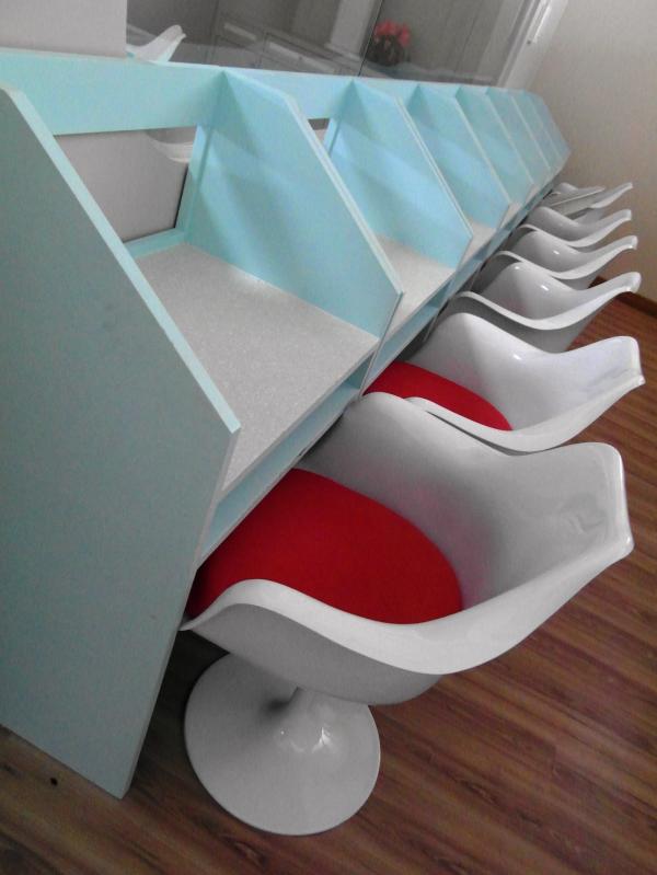Desks/Cubicles