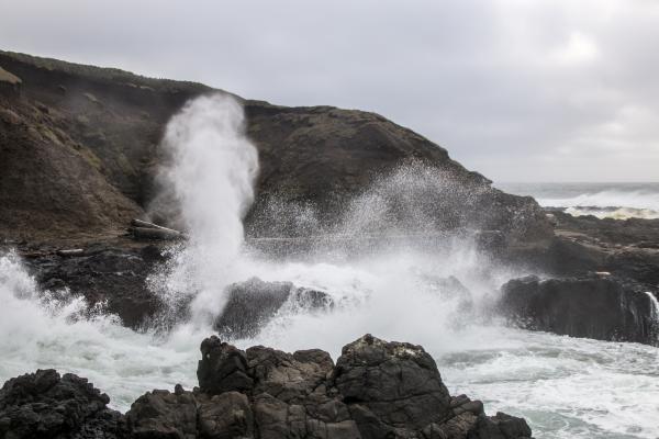 Devil's Spout, Yachats, Oregon