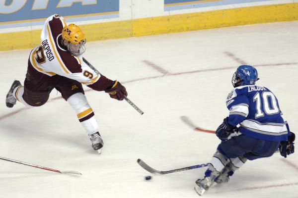 Dodging in Ice Hockey