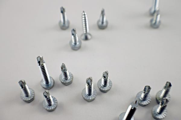 Drill screws end up