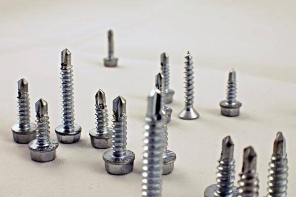 Drill screws end up