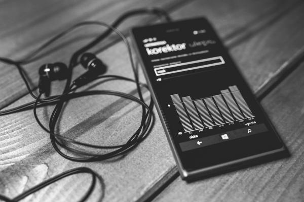 Equalizer on a mobile's screen
